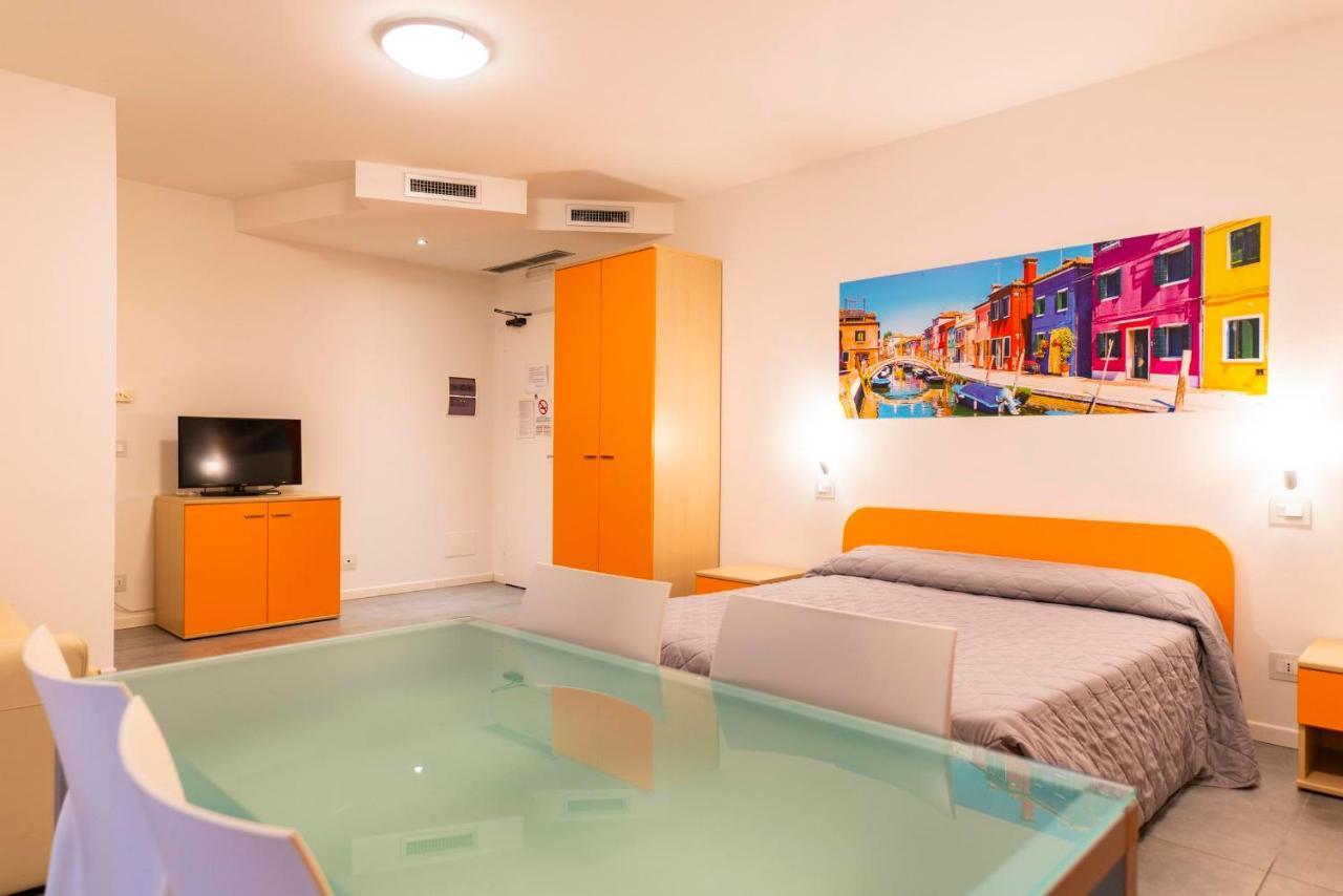 Residence Burano リド・ディ・イエゾロ エクステリア 写真